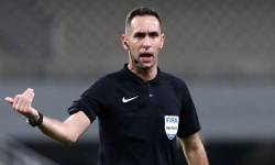 OTAN EXEIΣ ΤΟΝ ΜΠΕΜΠΕΚ ΣΤΟ VAR ΕΧΕΙΣ ΤΟ ΚΕΦΑΛΙ ΣΟΥ ΗΣΥΧΟ ΚΑΙ Ο ΠΑΠΑΠΕΤΡΟΥ ΣΥΝΕΡΓΑΣΤΗΚΕ ΜΕ ΤΟΝ ΚΡΟΑΤΗ ΚΑΙ ΕΔΩΣΕ ΤΟ ΠΕΝΑΛΤΥ ΥΠΕΡ ΠΑΟΚ ΕΝΩ  ΑΚΥΡΩΣΕ ΤΟ ΗΜΙΑΥΤΟΜΑΤΟ ΤΟ ΤΕΡΜΑ ΓΙΕΝΣΕΝ  ΚΑΙ ΔΟΘΗΚΕ ΦΑΟΥΛ ΣΤΟ ΠΕΣΙΜΟ ΦΑΤΙΓΚΑ ΗΤΑΝ ΕΚΤΟΣ ΠΕΡΙΟΧΗΣ. ΣΩΣΤΑ ΜΕΤΡΗΣΕ ΤΟ 1-1