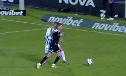 Ο ΤΣΑΚΑΛΙΔΗΣ ΤΟΠΑΙΞΕ ΑΝΤΙΚΕΙΜΕΝΙΚΟΣ ΚΑΙ ΣΤΕΡΗΣΕ ΠΕΝΑΛΤΥ ΥΠΕΡ ΠΑΟΚ ΣΕ ΤΣΙΜΠΗΜΑ ΤΗΣ ΜΠΑΛΑΣ ΑΠΟ ΤΟΝ ΝΤΕΣΠΟΝΤΟΦ ΠΑΡΟΤΙ ΤΟΝ ΦΩΝΑΞΕ Ο ΤΖΗΛΟΣ ΑΠΟ ΤΟ VAR ΠΡΙΝ ΔΩΣΕΙ ΣΥΝΕΧΕΙΑ ΣΤΟ ΜΑΤΣ Ο ΡΕΦ ΚΟΙΤΑΞΕ ΤΟΝ ΚΩΣΤΑΡΑ ΠΟΥ ΣΗΜΑΙΝΕΙ ΟΤΙ ΕΝΕΠΛΑΚΗ  ΚΑΙ ΑΥΤΟΣ ΣΤΗΝ  ΑΠΟΦΑΣΗ