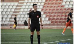 AΠΟ ΤΗΝ ΡΟΔΟ ΣΤΗΝ ΦΩΚΙΔΑ Ο ΦΙΛΟΔΟΞΟΣ ΡΕΦ ΒΑΓΓΕΛΗΣ  ΛΑΘΥΡΗΣ ΣΤΟΧΕΥΕΙ ΣΤΗΝ ΑΝΟΔΟ ΣΤΗΝ Σ.ΛΙΓΚ 2 ΑΦΟΥ ΕΙΝΑΙ 29 ΕΤΩΝ ΚΑΙ ΤΟ ΜΕΛΛΟΝ ΤΟΥ ΑΝΗΚΕΙ ΜΕ ΠΟΛΛΕΣ ΠΑΡΑΣΤΑΣΕΙΣ ΣΤΗΝ Γ ΕΘΝΙΚΗ ΚΑΙ ΚΑΛΕΣ ΠΑΡΑΤΗΡΗΣΙΕΣ ΕΙΝΑΙ ΑΞΙΩΜΑΤΙΚΟΣ ΣΤΗΝ ΠΥΡΟΣΒΕΣΤΙΚΗ 