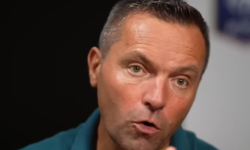 ΑΠΟΛΥΤΑ ΙΚΑΝΟΠΟΙΗΜΕΝΟΣ  Ο ΛΑΝΟΥΑ "ΕΙΜΑΣΤΕ ΠΕΡΗΦΑΝΟΙ ΓΙΑ ΤΗΝ ΕΜΦΑΝΙΣΗ ΤΩΝ ΔΙΑΙΤΗΤΩΝ  ΣΤΟΝ ΤΕΛΙΚΟ .ΔΕΝ ΗΤΑΝ ΕΥΚΟΛΟ ΑΛΛΑ ΤΟ ΕΛΕΓΞΑΝ ΠΛΗΡΩΣ ΕΙΝΑΙ  ΘΑΥΜΑΣΙΑ ΝΕΑ ΓΙΑ ΤΗΝ ΟΜΟΣΠΟΝΔΙΑ ΠΟΥ ΥΠΟΣΤΗΡΙΖΕΙ ΤΗΝ ΙΔΕΑ ΝΑ ΟΡΙΖΟΝΤΑΙ ΕΛΛΗΝΕΣ ΔΙΑΙΤΗΤΕΣ .