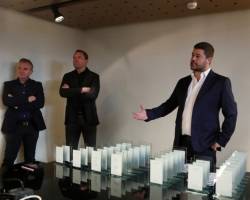 ΠΡΟΧΩΡΗΣΕ ΤΗΝ ΚΟΥΒΕΝΤΑ Ο ΠΡΟΕΔΡΟΣ ΤΗΣ ΕΠΟ ΜΑΚΗΣ ΓΚΑΓΚΑΤΣΗΣ ΚΑΙ ΑΠΕΥΘΥΝΟΜΕΝΟΣ ΣΤΟΥΣ ΔΙΕΘΝΕΙΣ ΡΕΦ ΚΑΤΑ ΤΗΝ ΑΠΟΝΟΜΗ ΤΩΝ ΣΗΜΑΤΩΝ ΦΙΦΑ " ΕΥΧΟΜΑΙ  ΝΑ ΕΠΕΚΤΑΘΕΙ ΤΟ ΜΕΤΡΟ ΕΛΛΗΝΕΣ ΔΙΑΙΤΗΤΕΣ ΜΕ ΞΕΝΟΥΣ VAR KAI ΣΤΟ ΠΡΩΤΑΘΛΗΜΑ ΜΕ ΣΥΜΦΩΝΗ ΓΝΩΜΗ ΠΑΕ 