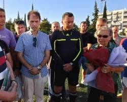 ΚΑΙ ΦΕΤΟΣ ΟΙ ΔΙΑΙΤΓΗΤΕΣ ΤΗΣ ΘΕΣΣΑΛΟΝΙΚΗΣ ΤΙΜΗΣΑΝ ΤΗΝ ΜΝΗΜΗ  ΤΟΥ ΘΑΝΑΣΗ ΚΑΛΟΠΟΥΛΟΥ ,ΠΟΥ ΕΦΥΓΕ ΑΠΟ ΤΗΝ ΖΩΗ ΠΡΙΝ ΑΠΟ 20 ΧΡΟΝΙΑ .ΑΙΩΝΙΑ ΤΟΥ Η ΜΝΗΜΗ 