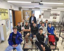 Η ΑΙΤΩΛΟΑΚΑΡΝΑΙΑ ΕΝΕΤΑΞΕ ΕΝΔΕΚΑ ΝΕΟΥΣ ΔΙΑΙΤΗΤΕΣ ΣΤΟ ΕΜΨΥΧΟ ΥΛΙΚΟ  ΤΗΣ ΒΓΗΚΑΝ ΑΠΟ ΤΗΝ ΣΧΟΛΗ ΔΙΑΙΤΗΣΙΑΣ ΠΟΥ ΛΕΙΤΟΥΡΓΗΣΕ Ο ΕΠΙΚΕΦΑΛΗΣ ΤΗΣ ΕΔ ΤΗΣ ΕΝΩΣΗΣ Γ.ΚΩΝΣΤΑΝΤΙΝΟΥ ΕΝΩ ΠΟΛΥΤΙΜΕΣ ΥΠΗΡΕΣΙΕΣ ΠΡΟΣΦΕΡΕ Ο ΠΡΩΗΝ ΠΡΟΕΔΡΟΣ ΤΗΣ ΚΕΔ  ΚΑΙ ΠΑΡΑΤΗΡΗΤΗΣ Β .ΤΕΡΟΒΙΤΣΑΣ(ΦΩ