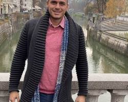 ΤΙΜΗ ΚΑΙ ΣΕΒΑΣΜΟ ΣΤΟΝ  ΙΟΡΔΑΝΗ ΑΠΤΟΣΟΓΛΟΥ ΠΟΥ ΑΠΟΧΩΡΗΣΕ ΑΠΟ ΤΗΝ ΔΙΑΙΤΗΣΙΑ ΜΕ ΤΟ ΣΗΜΑ ΤΟΥ ΔΙΕΘΝΟΥΣ ΚΑΙ ΜΕ ΜΙΑ ΑΠΟΚΑΛΥΠΤΙΚΗ ΕΠΙΣΤΟΛΗ ΜΕ ΕΚΦΟΡΑ ΤΑ ΛΟΓΙΑ ΤΟΥ ΑΠΟΣΤΟΛΟΥ ΠΑΥΛΟΥ  ΑΠΟ ΤΗΝ ΑΓΙΑ ΓΡΑΦΗ "ΤΟΝ ΚΑΛΟ ΑΓΩΝΑ ΤΟΝ ΕΔΩΣΑ ,ΤΟΝ ΔΡΟΜΟ ΤΕΛΕΙΩΣΑ...