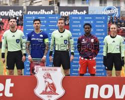 O ΛΑΝΟΥΑ ΗΤΑΝ ΣΤΙΣ ΣΕΡΡΕΣ ΚΑΙ ΕΙΔΕ ΤΟΝ ΜΟΣΧΟΥ ΝΑ  ΠΡΑΓΜΑΤΟΠΟΙΕΙ ΜΙΑ ΠΟΛΥ ΚΑΛΗ ΔΙΑΙΤΗΣΙΑ ΧΩΡΙΣ ΕΠΙΜΑΧΕΣ ΦΑΣΕΙΣ ΚΑΙ ΝΑ ΠΑΙΡΝΕΙ  ΚΑΙ ΤΑ ΕΥΣΗΜΑ ΤΟΥ ΚΡΙΤΗ ΤΟΥ Γ.ΜΠΙΚΑ .ΠΟΛΥ ΚΑΛΗ Α ΒΟΗΘΟΣ ΚΟΜΙΣΟΠΟΥΛΟΥ ΟΠΩΣ ΚΑΙ ΜΙΝΟΥΔΗΣ ΤΕΤΑΡΤΟΣ ΤΣΑΓΚΑΡΑΚΗΣ VAR ΠΟΥΛΙΚΙΔΗΣ 