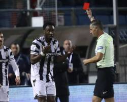 Ο ΛΑΝΟΥΑ ΑΔΕΙΑΣΕ ΤΟΝ ΣΙΔΗΡΟΠΟΥΛΟ ΚΑΙ ΣΤΟ ΒΙΝΤΕΟ ΠΟΥ ΑΝΕΒΑΣΕ  ΣΗΜΕΙΩΝΕΙ ΟΤΙ "ΤΟ VAR ΣΩΣΤΑ ΠΑΡΕΝΕΒΗ ΤΟ ΜΑΡΚΑΡΙΣΜΑ ΜΕΙΤΕ ΗΤΑΝ ΡΙΨΟΚΙΝΔΥΝΟ ΑΛΛΑ ΧΩΡΙΣ ΕΝΤΑΣΗ ΚΑΙ ΤΑΧΥΤΗΤΑ  ΩΣΤΕ ΝΑ ΘΕΩΡΗΘΕΙΓΙΑ ΚΟΚΚΙΝΗ ΚΑΡΤΑ " ΑΚΟΜΗ Ο ΓΑΛΛΟΣ ΘΕΩΡΕΙ ΑΔΙΚΗ ΤΗΝ ΑΠΟΒΟΛΗ ΜΑΡΙΝ