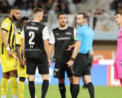 Η ΑΕΚ ΜΠΟΡΕΙ ΝΑ ΦΩΝΑΖΕΙ ΟΜΩΣ ΚΑΙ ΤΑ ΔΥΟ  ΓΚΟΛ ΠΟΥ ΤΗΣ ΑΚΥΡΩΘΗΚΑΝ ΗΤΑΝ ΦΑΟΥΛ ΤΟΔΕΙΞΕ Η ΤΗΛΕΟΡΑΣΗ ,ΤΟ ΕΠΙΚΥΡΩΣΕ ΤΟ VAR TZΗΛΟΣ ΟΠΟΤΕ Ο ΤΣΑΚΑΛΙΔΗΣ ΣΩΣΤΑ ΤΑ ΑΚΥΡΩΣΕ ΤΑ ΛΑΘΗ ΠΟΥ ΕΚΑΝΕ Ο ΔΙΕΘΝΗΣ ΡΕΦ ΔΕΝ ΔΙΑΜΟΡΦΩΣΑΝ ΤΟ ΑΠΟΤΕΛΕΣΜΑ ΤΕΤΑΡΤΟΣ ΔΡΑΚΙΔΗΣ 