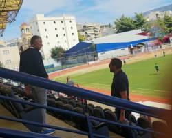 ΔΥΟ -ΔΥΟ ΛΑΝΟΥΑ ΚΑΙ ΒΑΛΕΡΥ ΠΑΡΕΑ ΣΤΗΝ Ν.ΣΜΥΡΝΗ ΓΙΑ ΝΑ ΔΟΥΝ ΤΟΝ  ΤΣΑΚΑΛΗ ΑΠΟ ΤΗΝ ΗΛΕΙΑ ΣΤΟ ΠΑΝΙΩΝΙΟΣ-ΠΑΝΑΡΓΕΙΑΚΟΣ ,ΣΩΣΤΟ ΤΟ ΠΕΝΑΛΤΥ ,ΥΠΑΡΧΕΙ ΧΕΡΙ ΣΤΗΝ ΑΡΧΗ ΤΗΣ ΦΑΣΗΣ ΤΟΥ 2ο ΓΚΟΛ ΤΩΝ ΓΗΠΕΔΟΥΧΩΝ   ΑΡΕΣΕ Ο ΔΡΑΚΙΔΗΣ ΣΤΟ ΜΑΚΕΔΟΝΙΚΟΣ-ΑΣΤΕΡΑΣ ΤΡ.,Β (ΚΑΡΑΙΣΑΡΙΔΗΣ