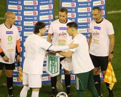 Ο ΜΟΣΧΟΥ ΠΕΡΑΣΕ ΑΠΑΡΑΤΗΡΗΤΟΣ ΣΤΗ ΛΕΩΦΟΡΟ ΕΙΧΕ ΤΟΝ ΕΛΕΓΧΟ ΚΑΙ ΔΙΑΧΕΙΡΗΣΤΗΚΕ ΤΟ ΠΑΙΓΝΙΔΙ ΜΕ ΔΙΚΑΙΟ ΤΡΟΠΟ ΕΧΟΝΤΑΣ  ΔΥΟ ΕΜΠΕΙΡΟΥΣ ΚΑΙ ΙΚΑΝΟΥΣ ΒΟΗΘΟΥΣ ΤΟΝ ΔΗΜΗΤΡΙΑΔΗ ΚΑΙ ΤΟΝ ΑΡΜΑΚΟΛΑ ,ΤΕΤΑΡΤΟΣ Ο ΜΑΤΣΟΥΚΑΣ ΕΝΩ ΣΤΟ VAR ΗΤΑΝ ΕΥΑΓΓΕΛΟΥ AVAR  ΠΟΥΛΙΚΙΔΗΣ  